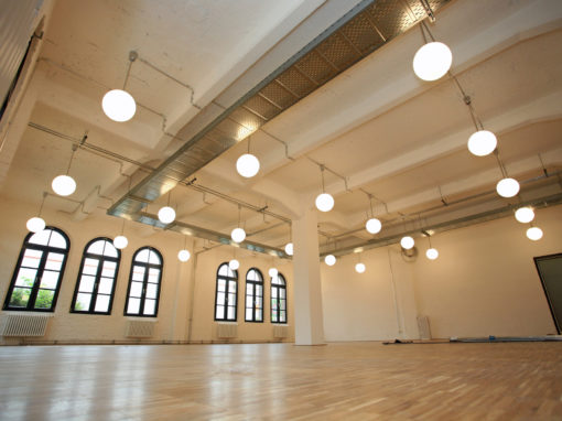 Projektbericht: Lichtkonzept im historischen Backsteingebäude – Tradition trifft Moderne